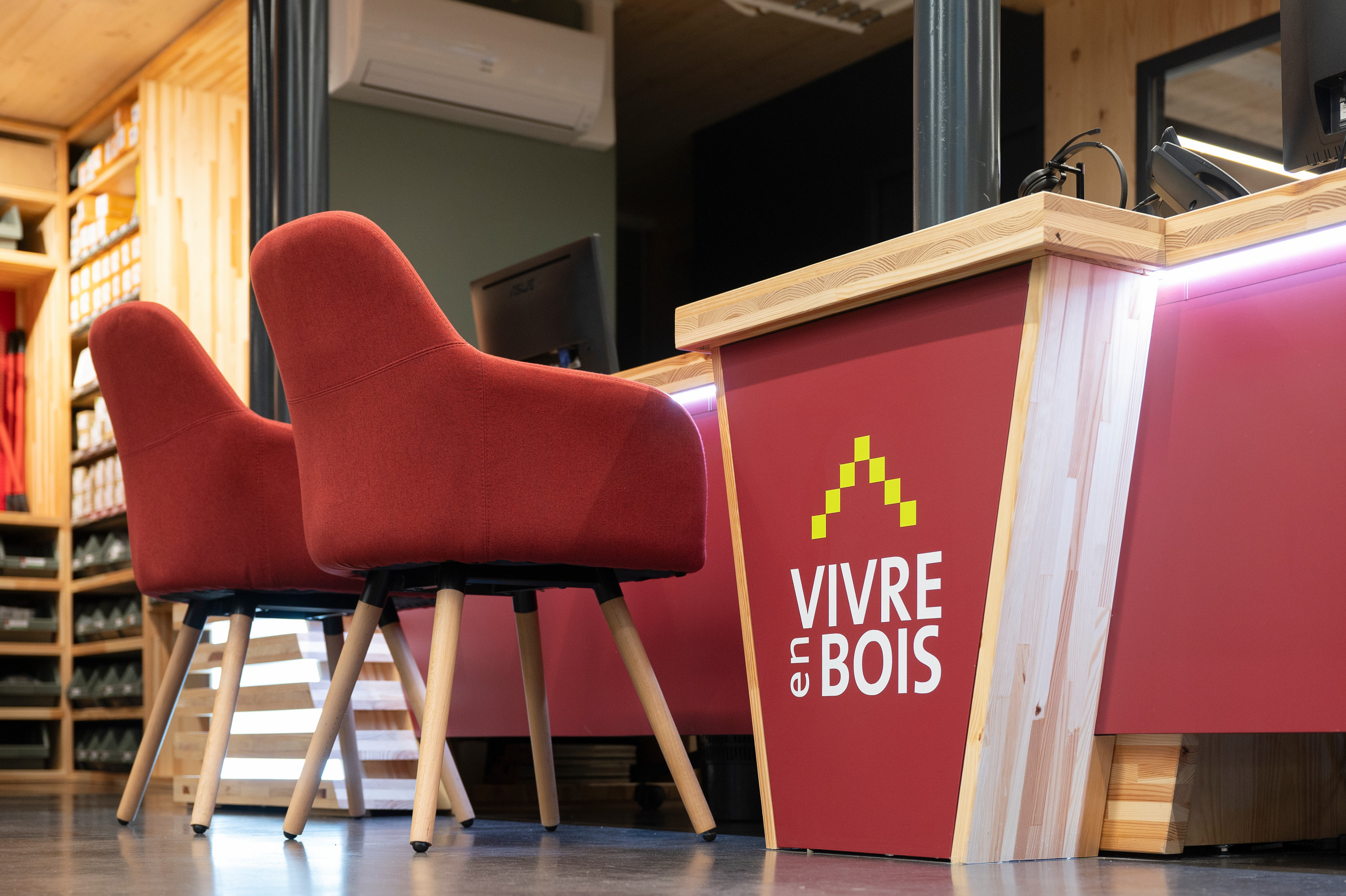 Comme chez soi au travail I Banque d'accueil sur mesure