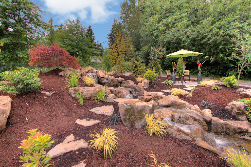 Nguynfro Traditional Landscape Portland by Paradise Restored