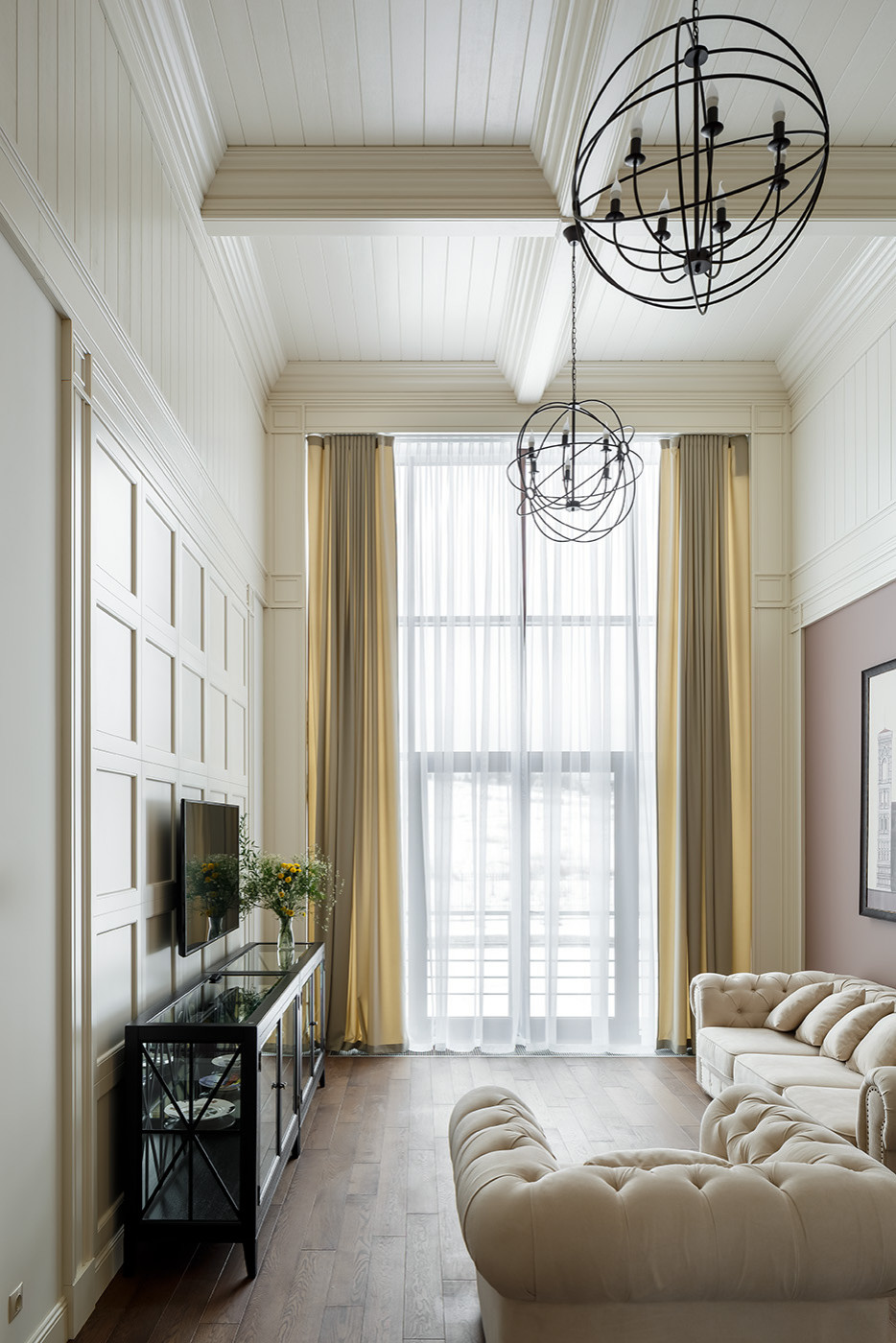 Дом на склоне