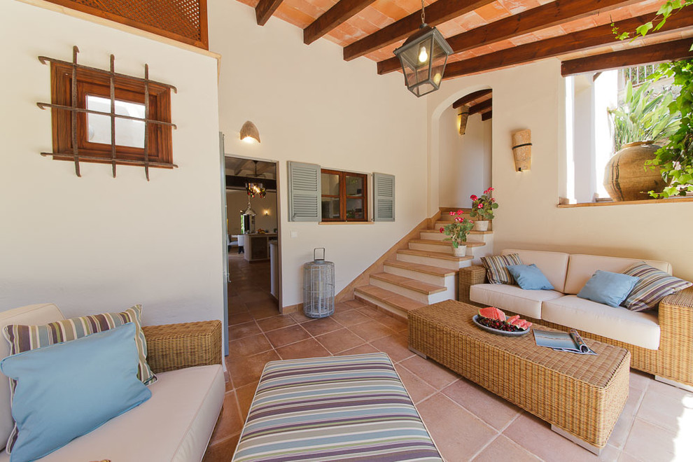 Mediterranean living room in Palma de Mallorca.