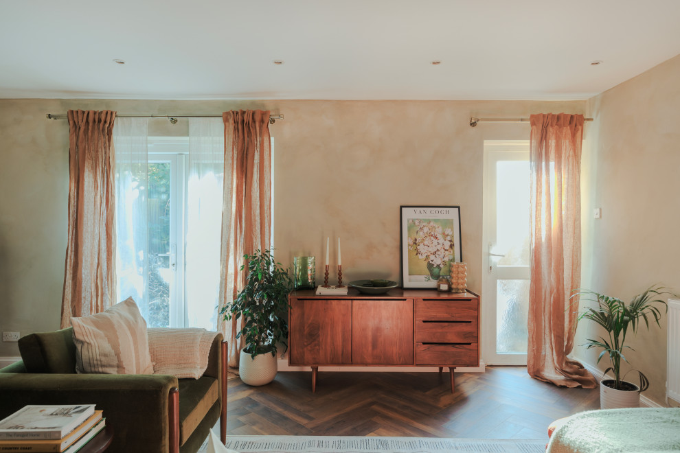 Design ideas for a retro living room in London.