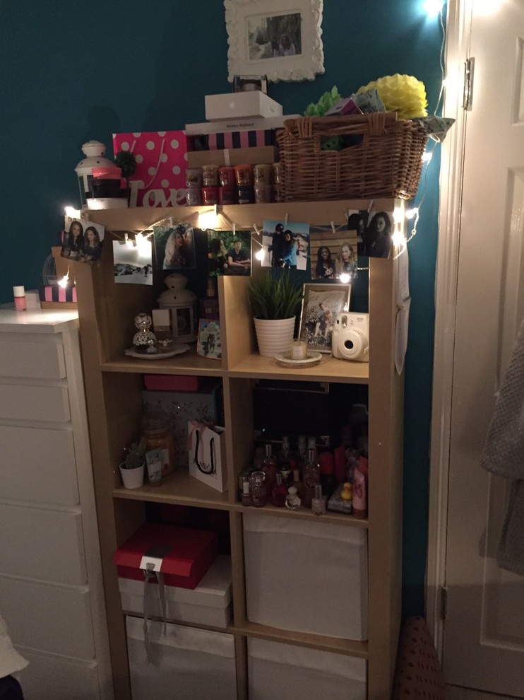 Decluttering a teenager's room