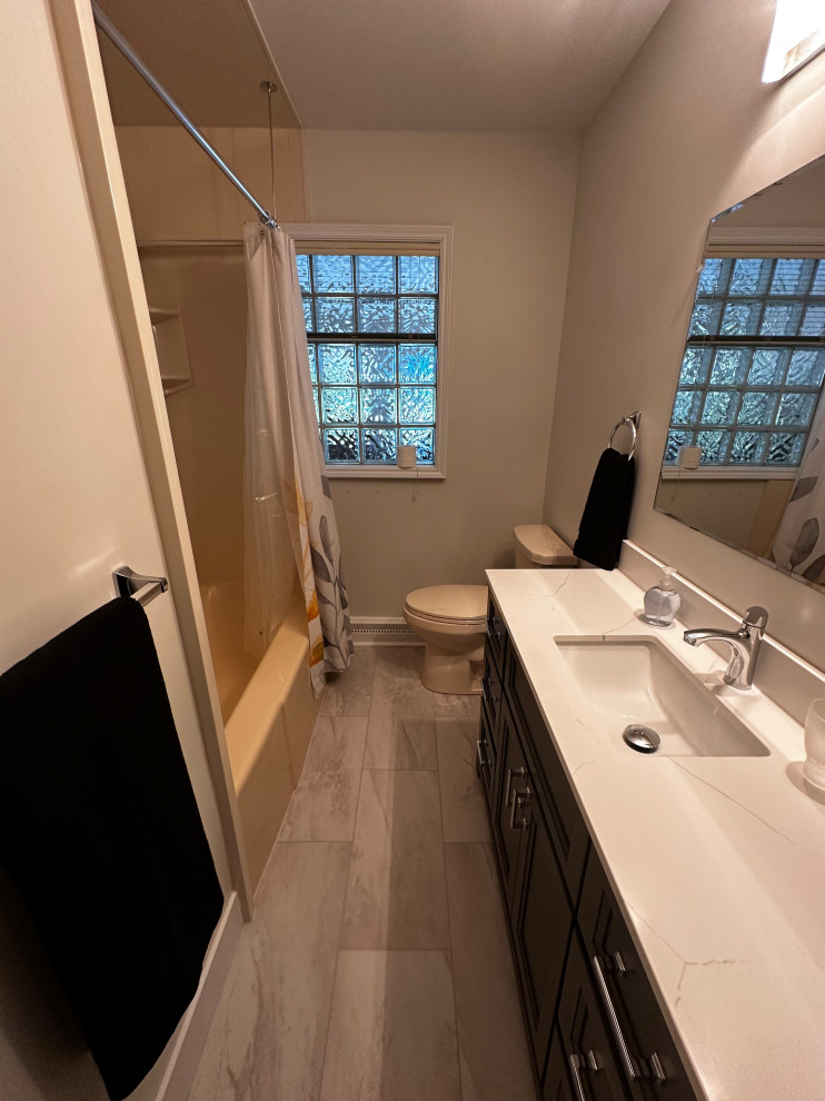 West Mile - Traditional Bathroom Remodel