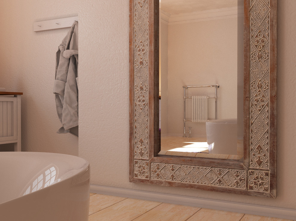 Ванная комната с этническим зеркалом