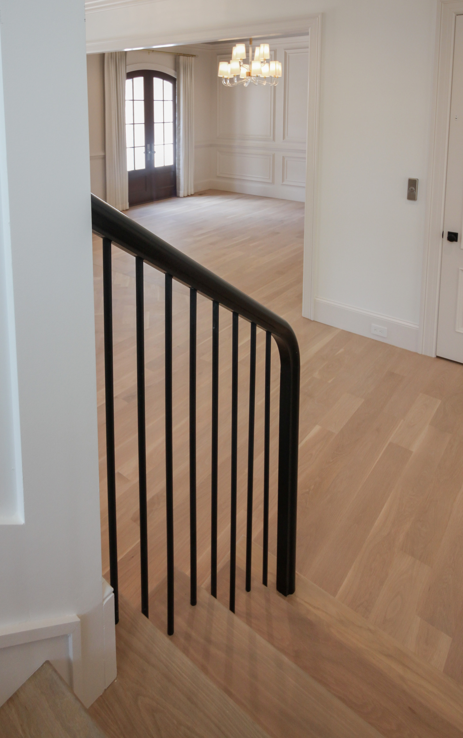 88_Clean & Modern Staircase, Arlington VA 22207
