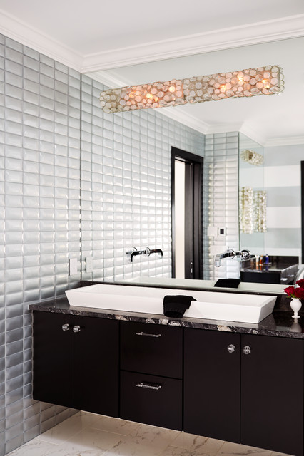 Bold Glamour klassisch-modern-badezimmer