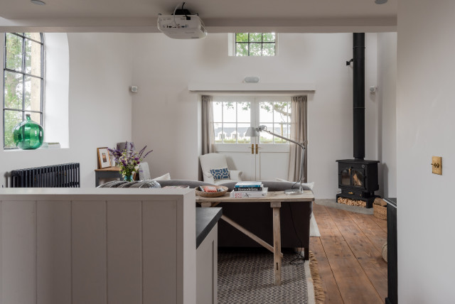 Chapel conversion rustik-vardagsrum