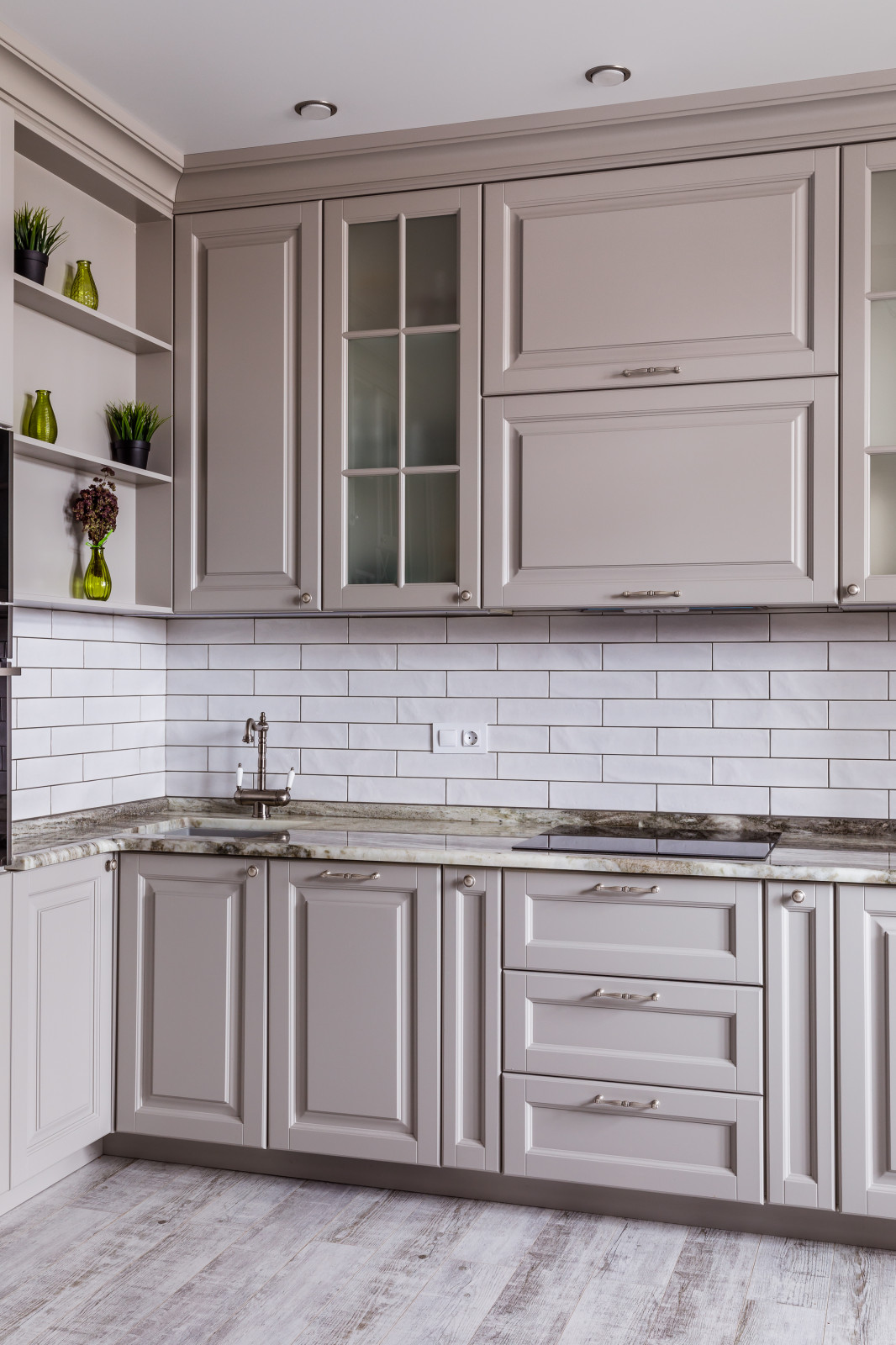 Кухонный гарнитур в классическом стиле