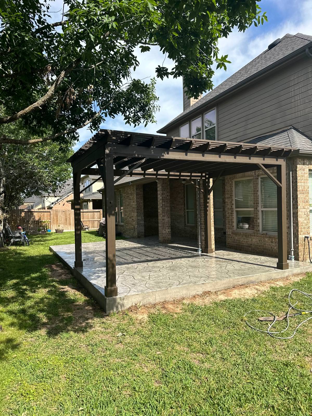 Pergola and patio extension in Firethorne