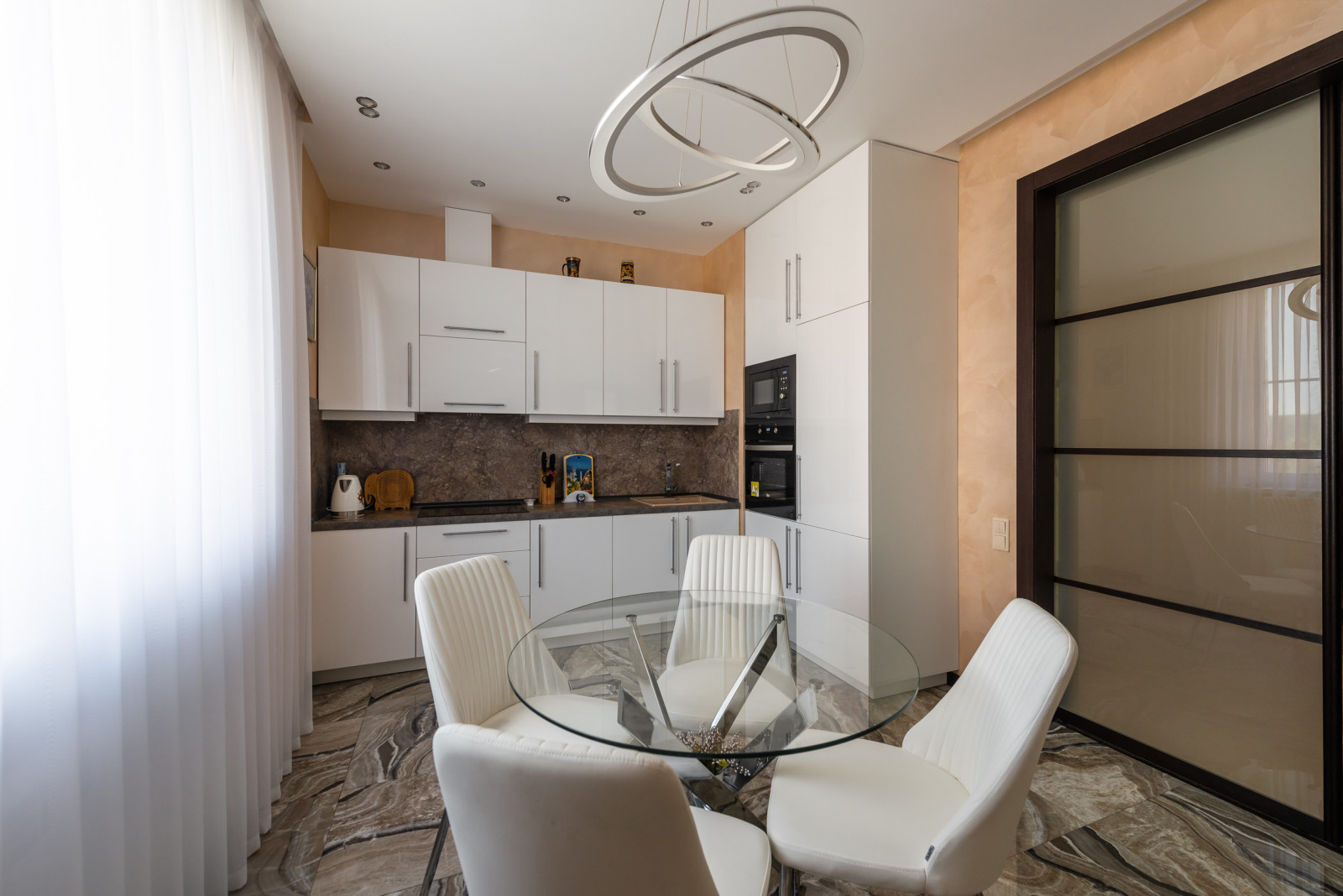 Реализованный интерьер ЖК "Каравелла"