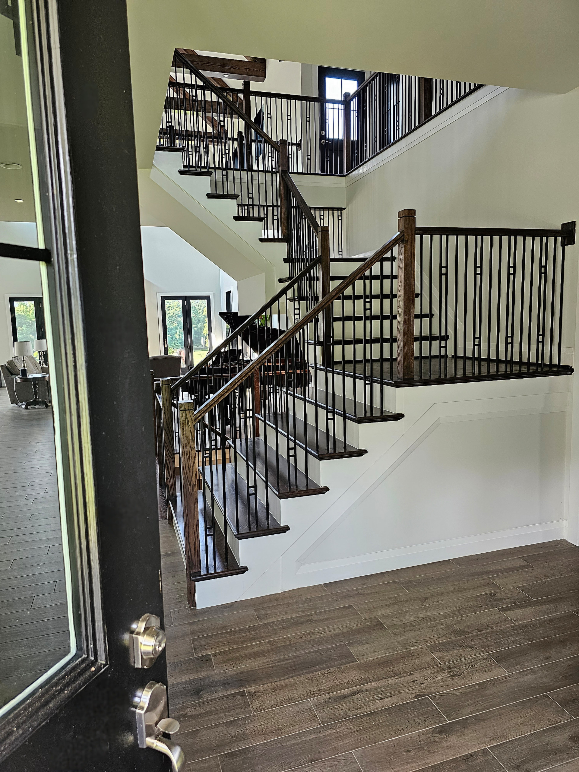 109_Impressive Floating Staircase in Countryside Retreat, Upper Marlboro, MD
