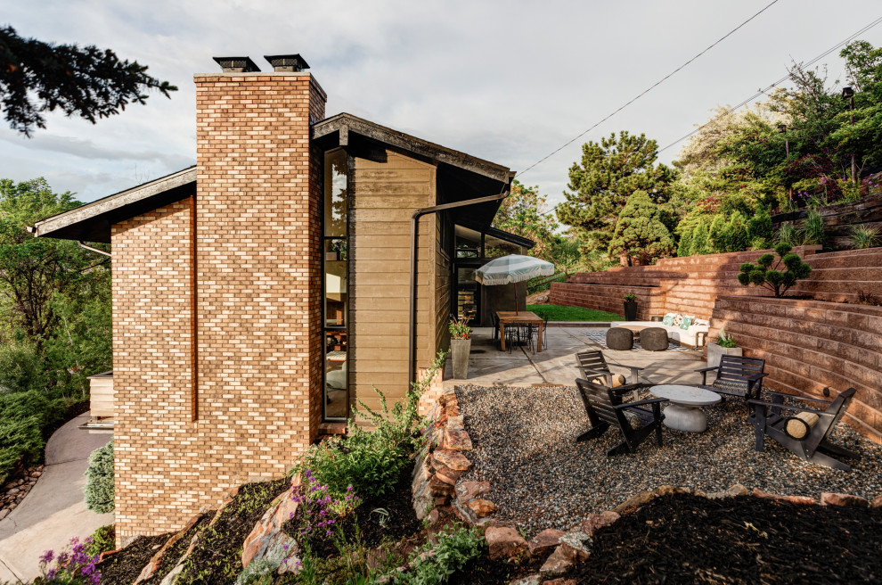 Applewood Bluffs midcentury remodel