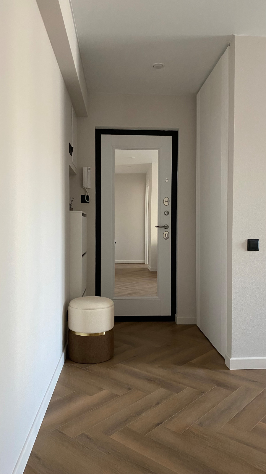 Кожуховская, 57 кв м