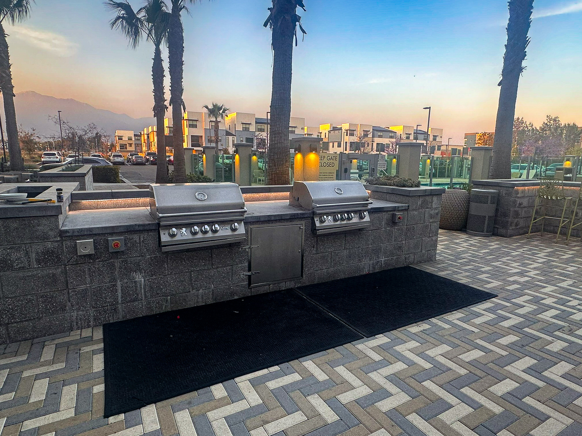 Modern 3k LED Outdoor Lighting Install Los Angeles