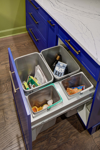 Colorful & Organized Small Kitchen fusion-kitchen