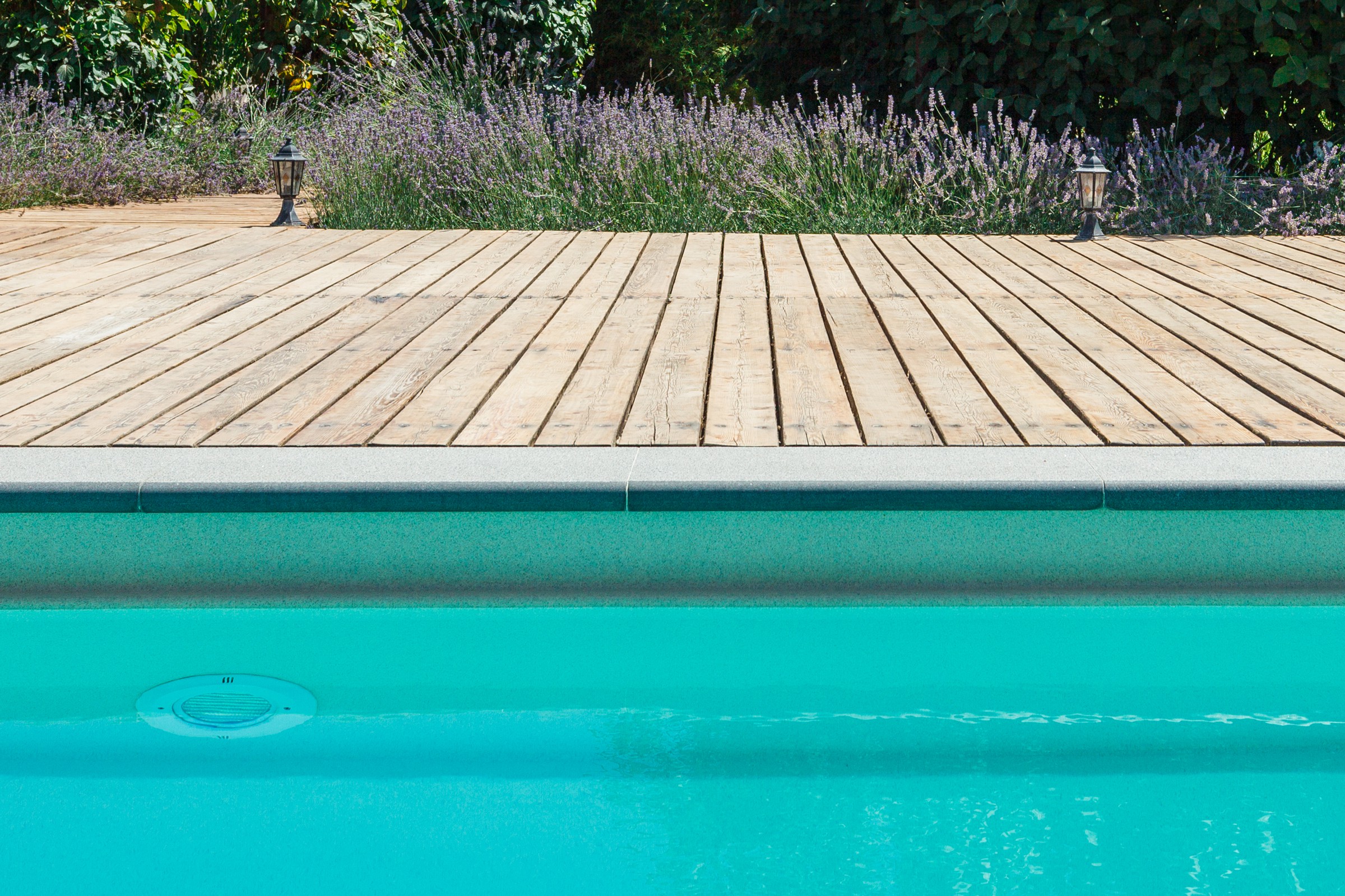 Бассейн.Территория.Частный дом.