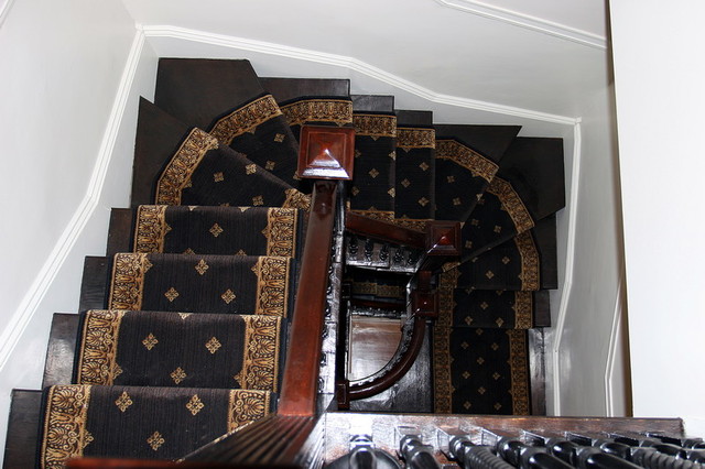 CustomWorks Projects american-traditional-staircase