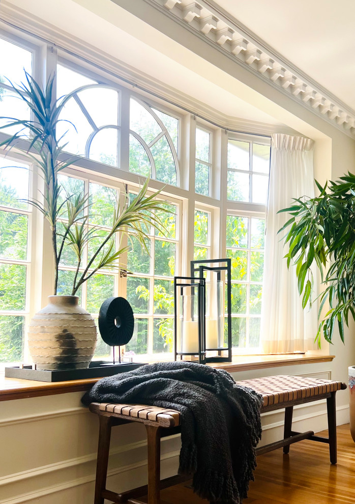 Bay window styling