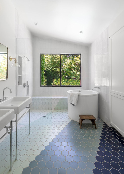 Transform Your Space: Midcentury Blue and White Bathroom Ideas