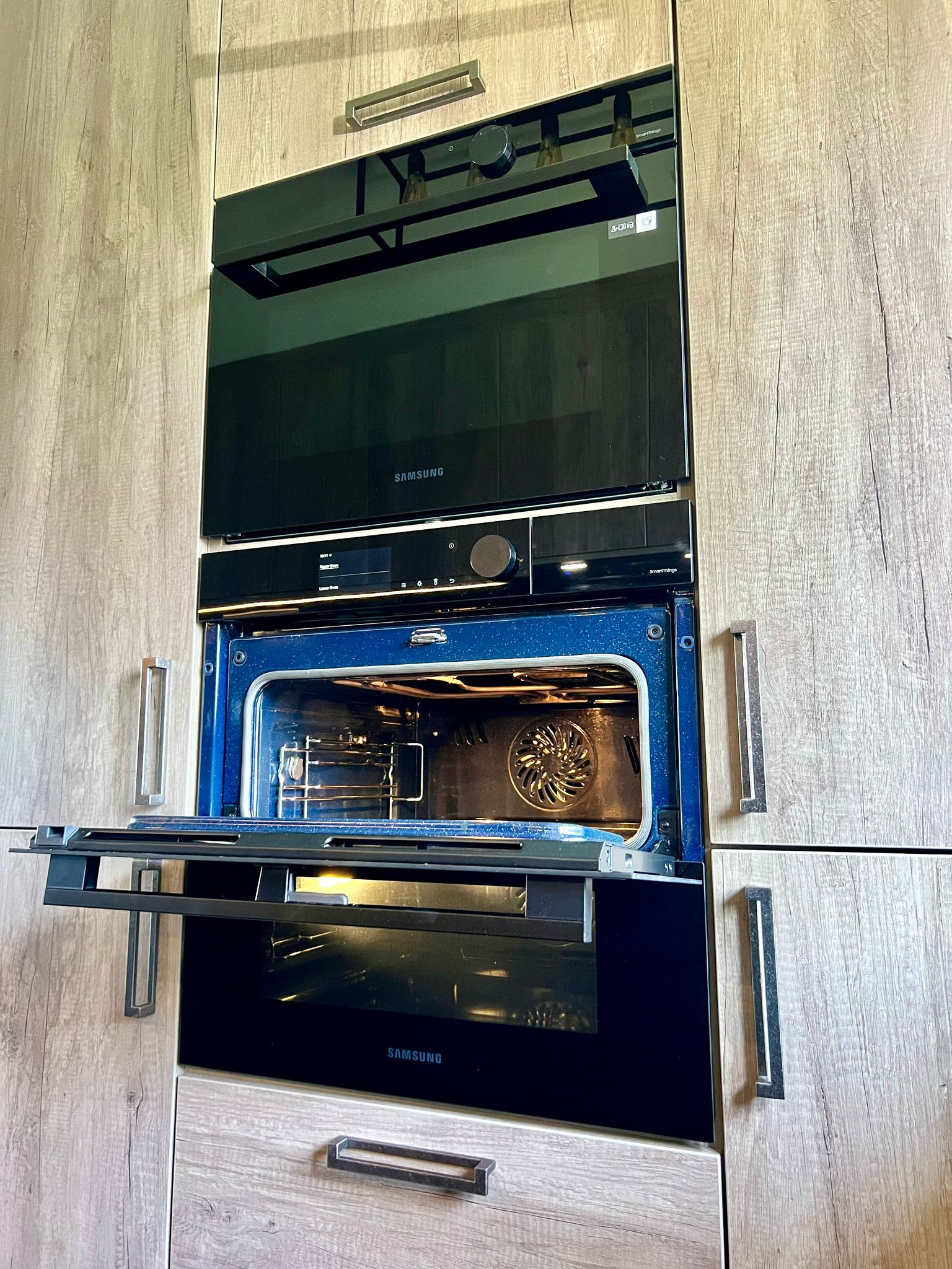 Samsung appliances dual split oven black glass built in