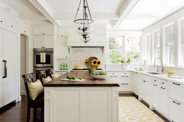 Design Tour: A White Kitchen w/a Soft Look and a Whole Lot of