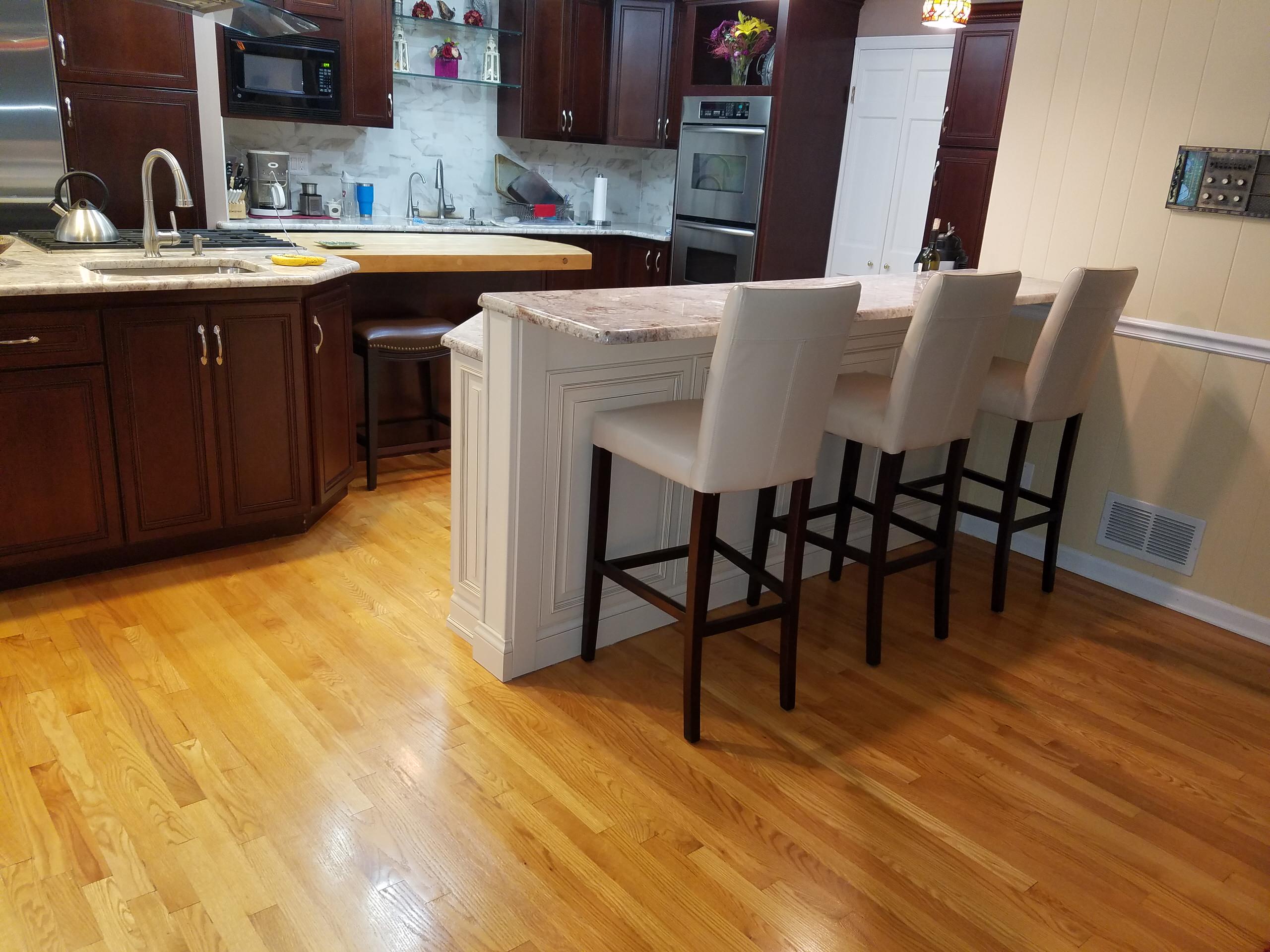 Kitchen Remodel on Sunrise Drive in Hold