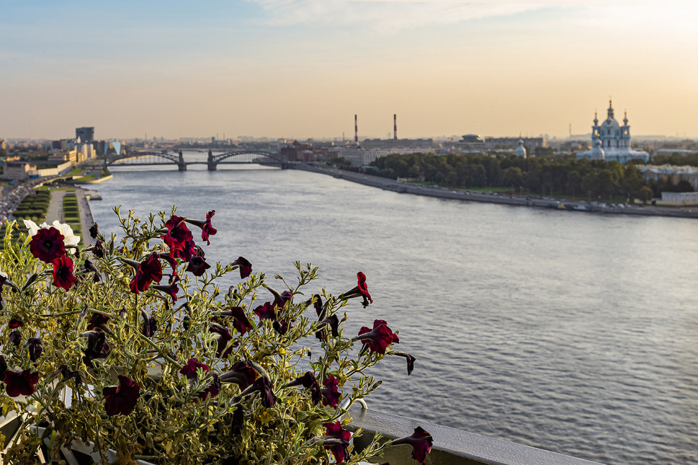 Лейтмотив - латунь