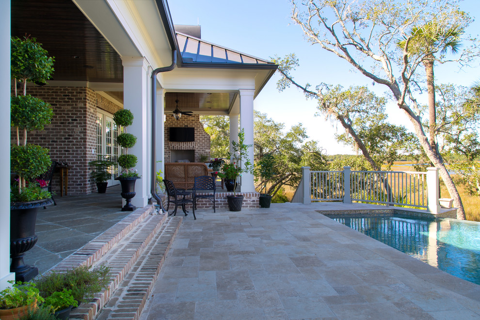 This is an example of a traditional patio in Charleston.
