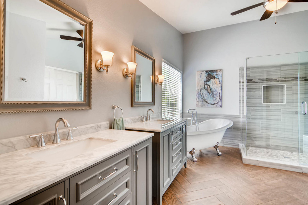 Modern Bathroom