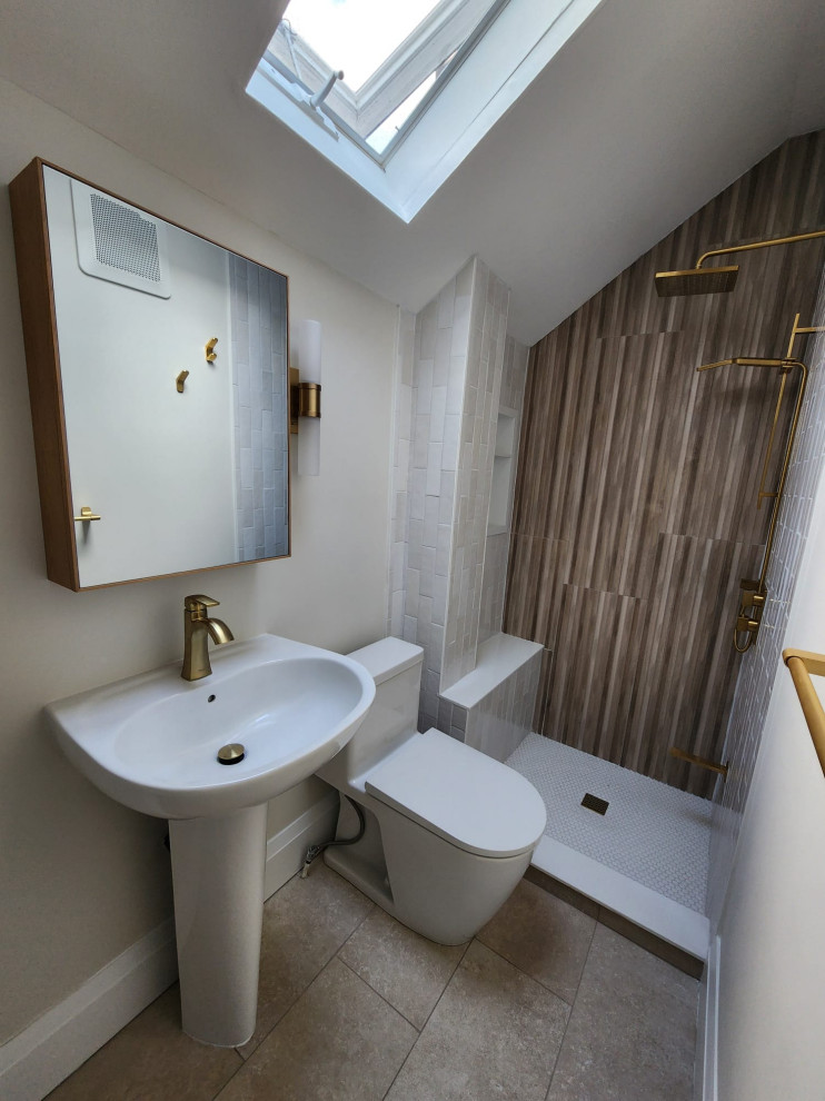 Heyworth Crescent Bathroom Reno