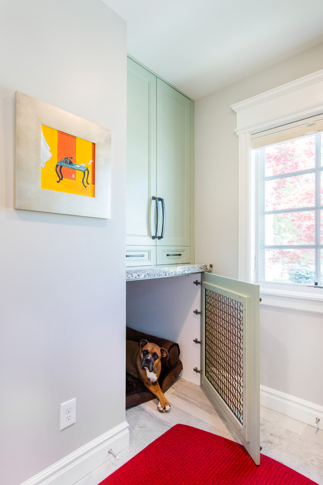 Example of a mid-sized classic laundry room design in Salt Lake City