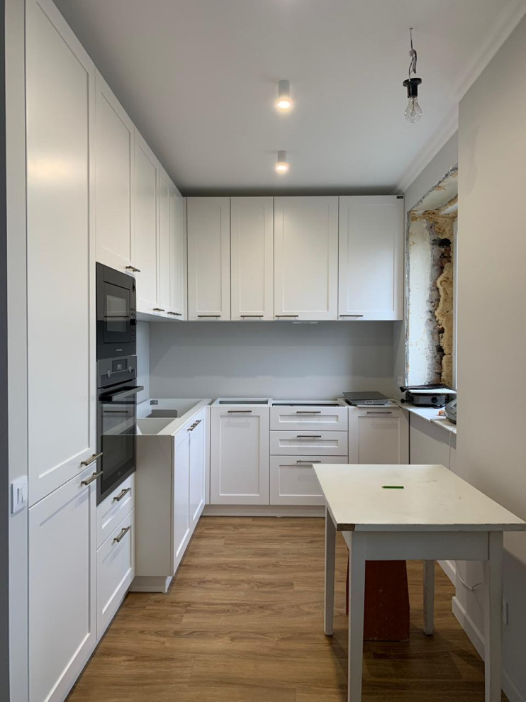 Design apartment in Krasnoyarsk 37 m² in neoclassical style