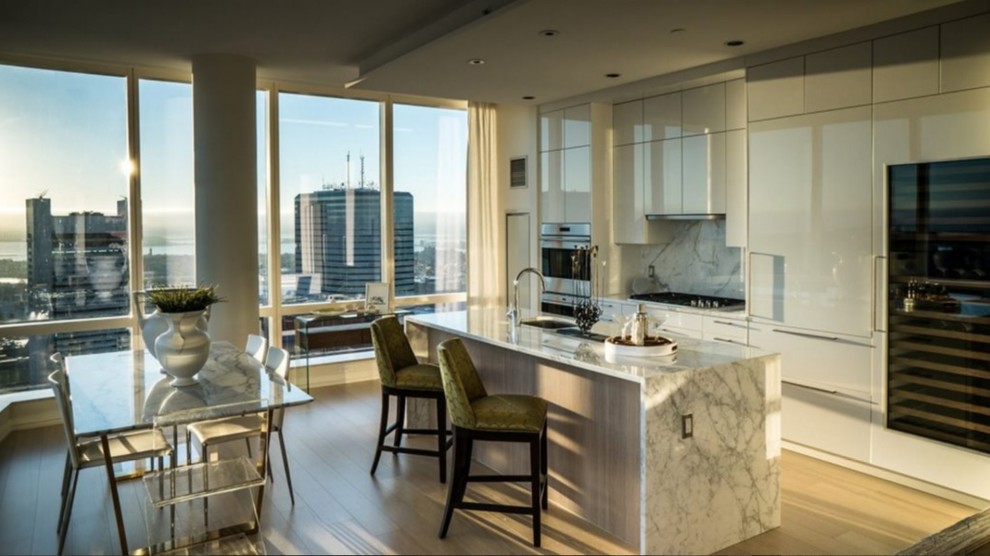 Transitional kitchen photo in Boston