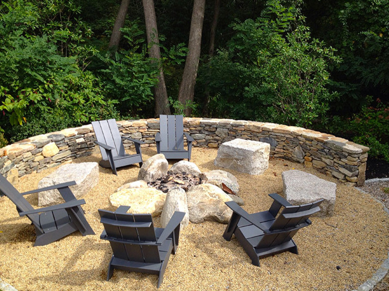 Design ideas for a rustic landscaping in Boston.