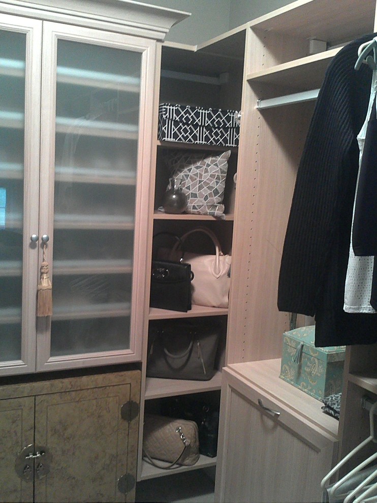Photo of a transitional storage and wardrobe in New York.