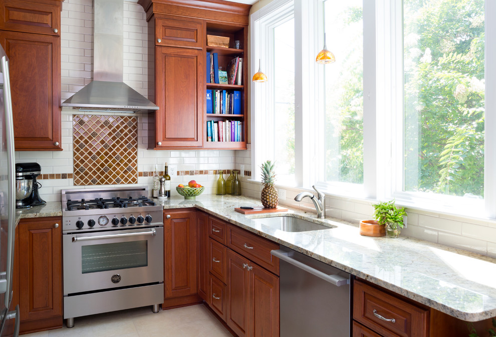 Kitchen - kitchen idea in DC Metro