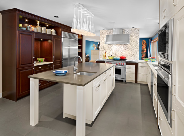 Transitional transitional-kitchen