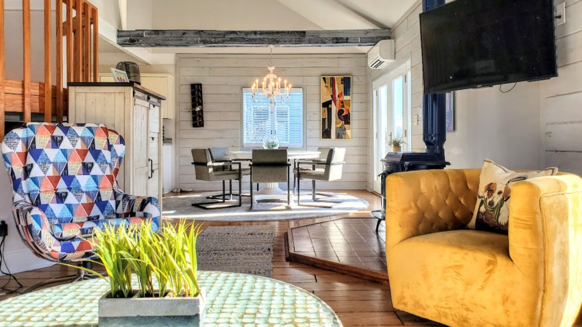 Custom Living Spaces
