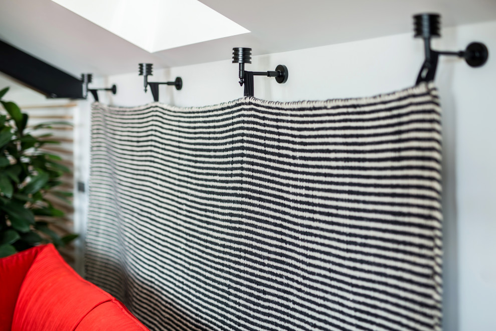 Дом с фокусом