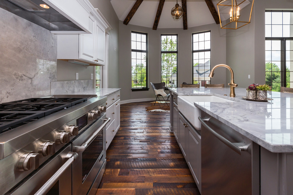 Inspiration for an eclectic kitchen remodel in Cedar Rapids