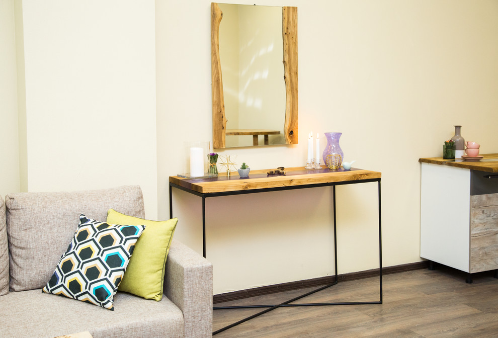 Консоль из дерева Карагач