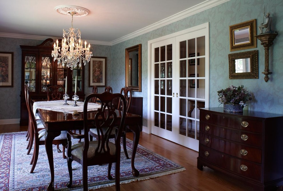 This is an example of a traditional dining room in New York.