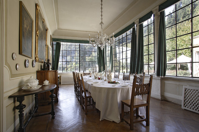 STYLE & STILE klassisch-esszimmer