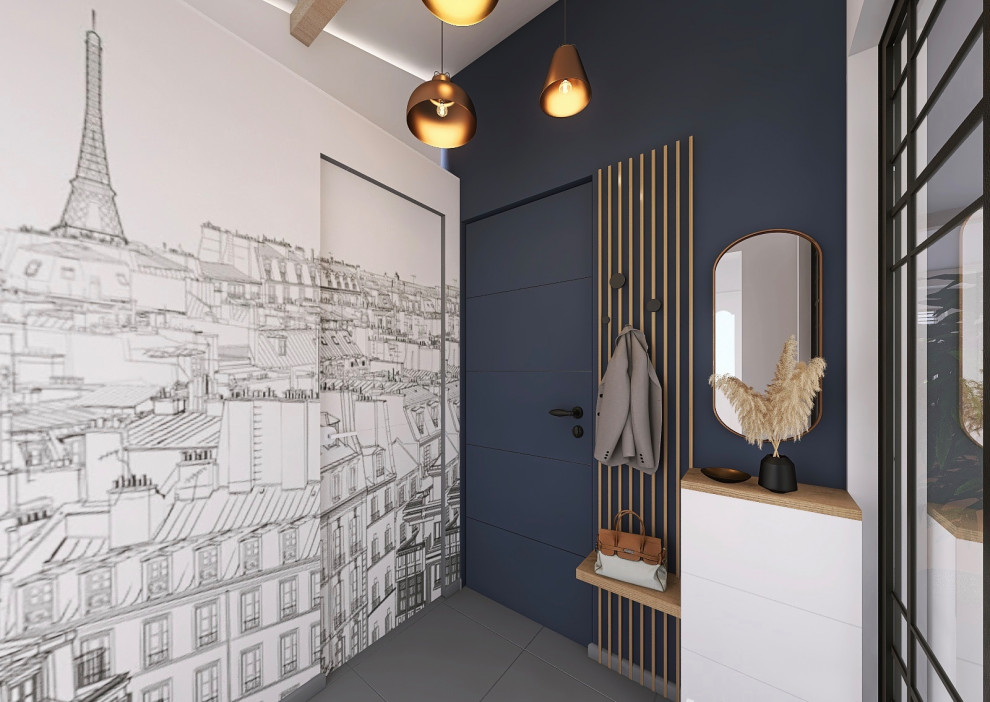 Aménagement d'un petit hall d'entrée moderne avec un mur bleu, un sol en carrelage de céramique, une porte simple, une porte blanche, un sol gris, poutres apparentes et du papier peint.
