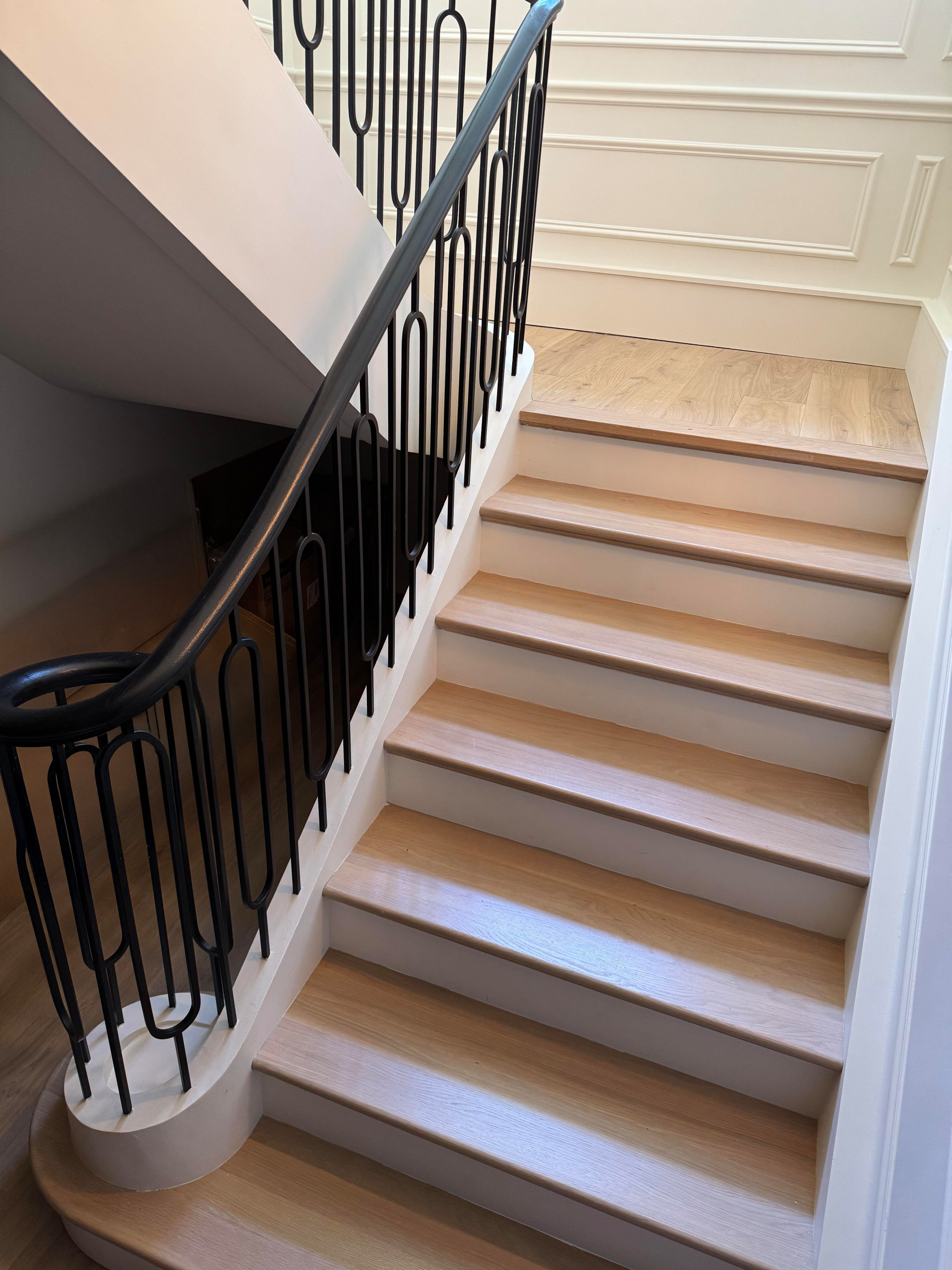 134_Stunning Straight Stair with an Elliptical Twist, McLean, VA 22101
