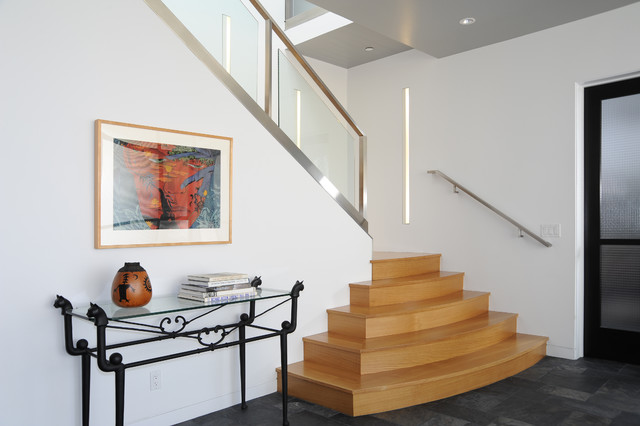 Estate Renovation contemporain-escalier