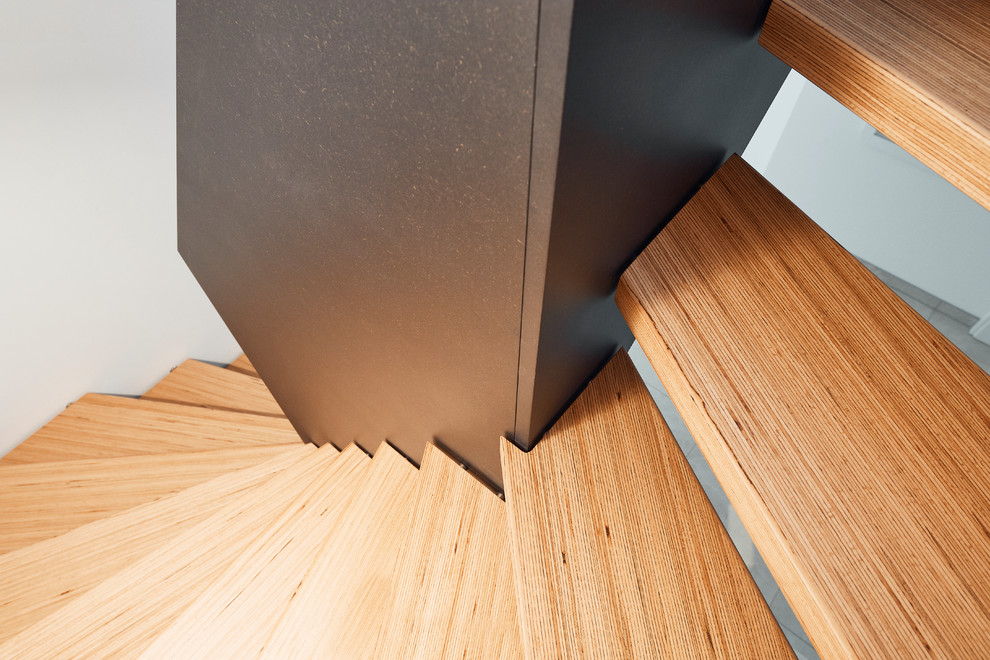 Mittelgroße Industrial Treppe in U-Form in Hamburg