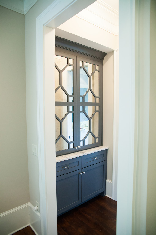 Transitional home design photo in Atlanta