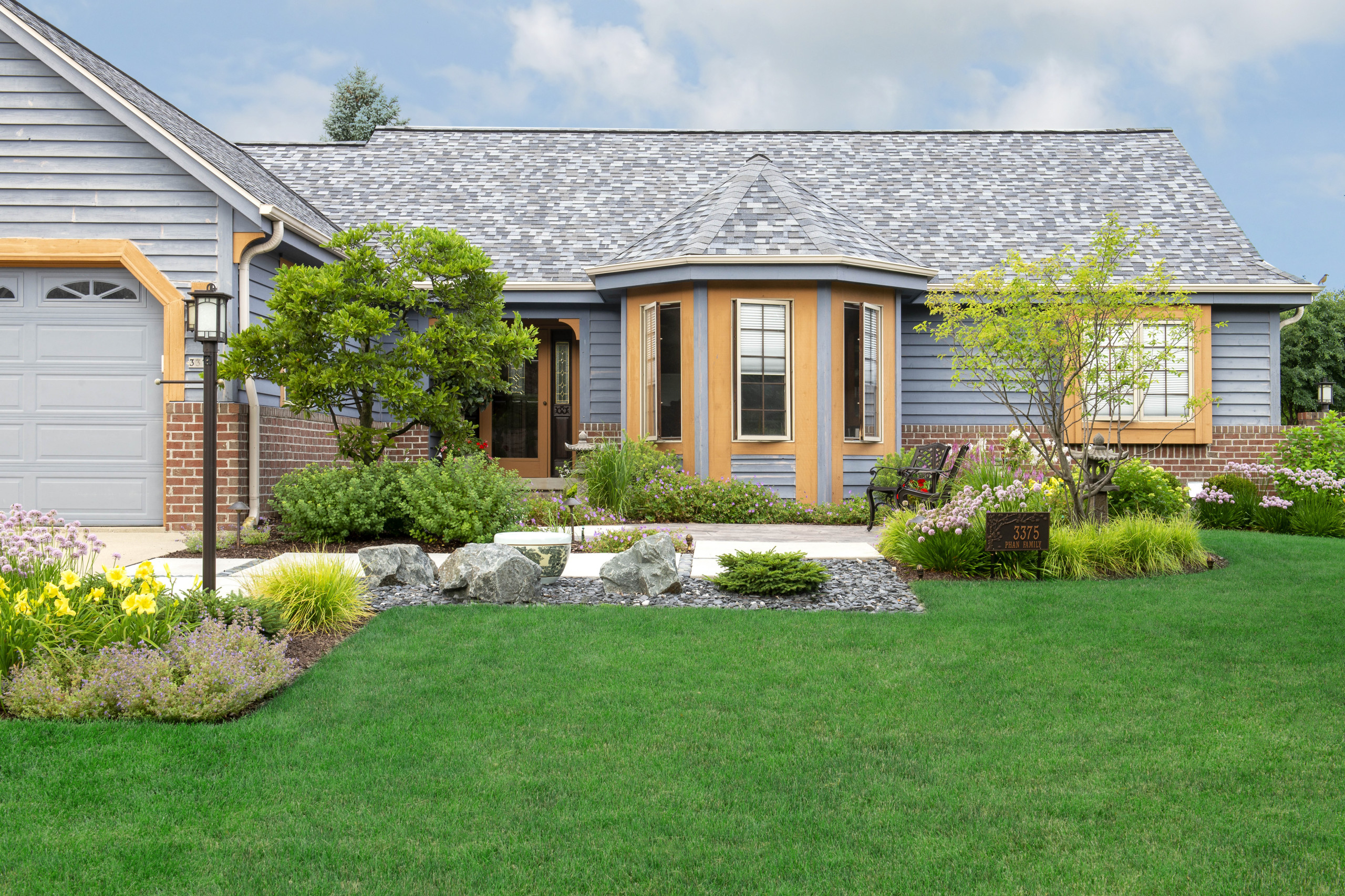 Asian Inspired Front Yard - New Berlin, WI