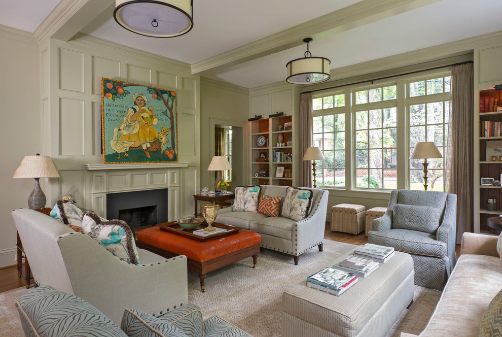 Design ideas for a traditional living room in Charlotte.